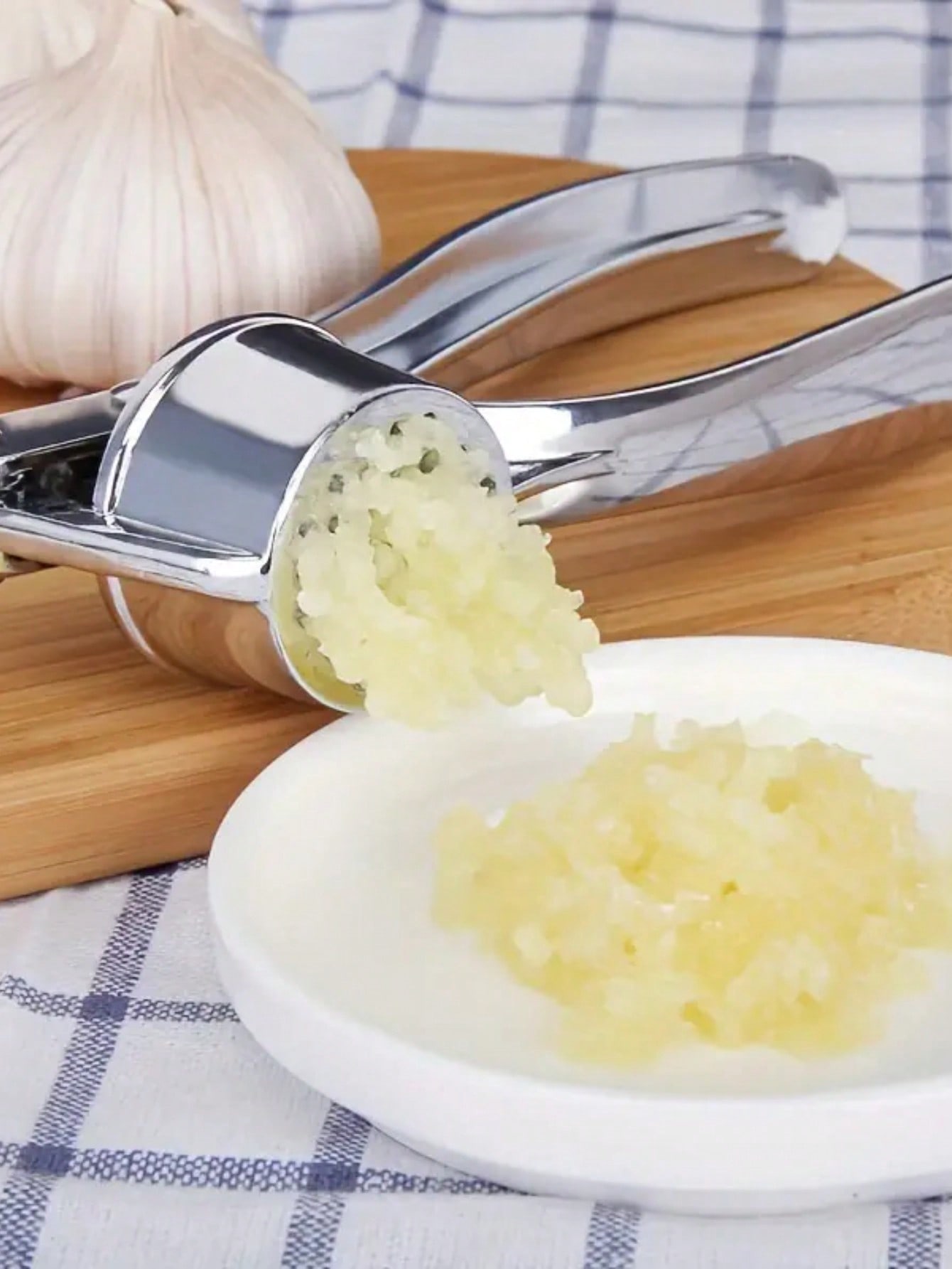 Kitchen Garlic Press Crusher M - Kitchen Appliances Garage ulasan dan harga